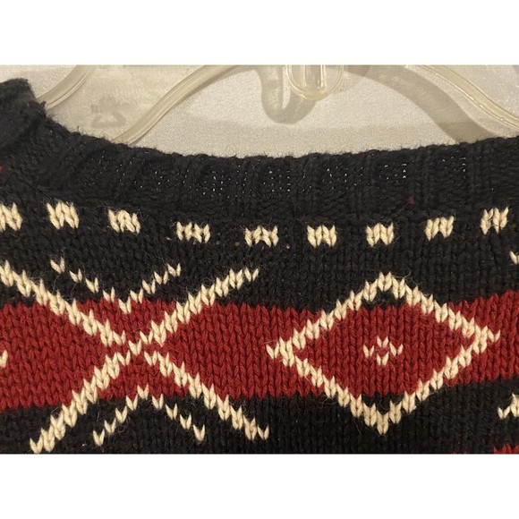 Mens Van Heusen Fair Isle Winter Christmas Sweater XL Black Red/White Crew Neck - Picture 9 of 11